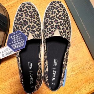 Toms - Never Worn
